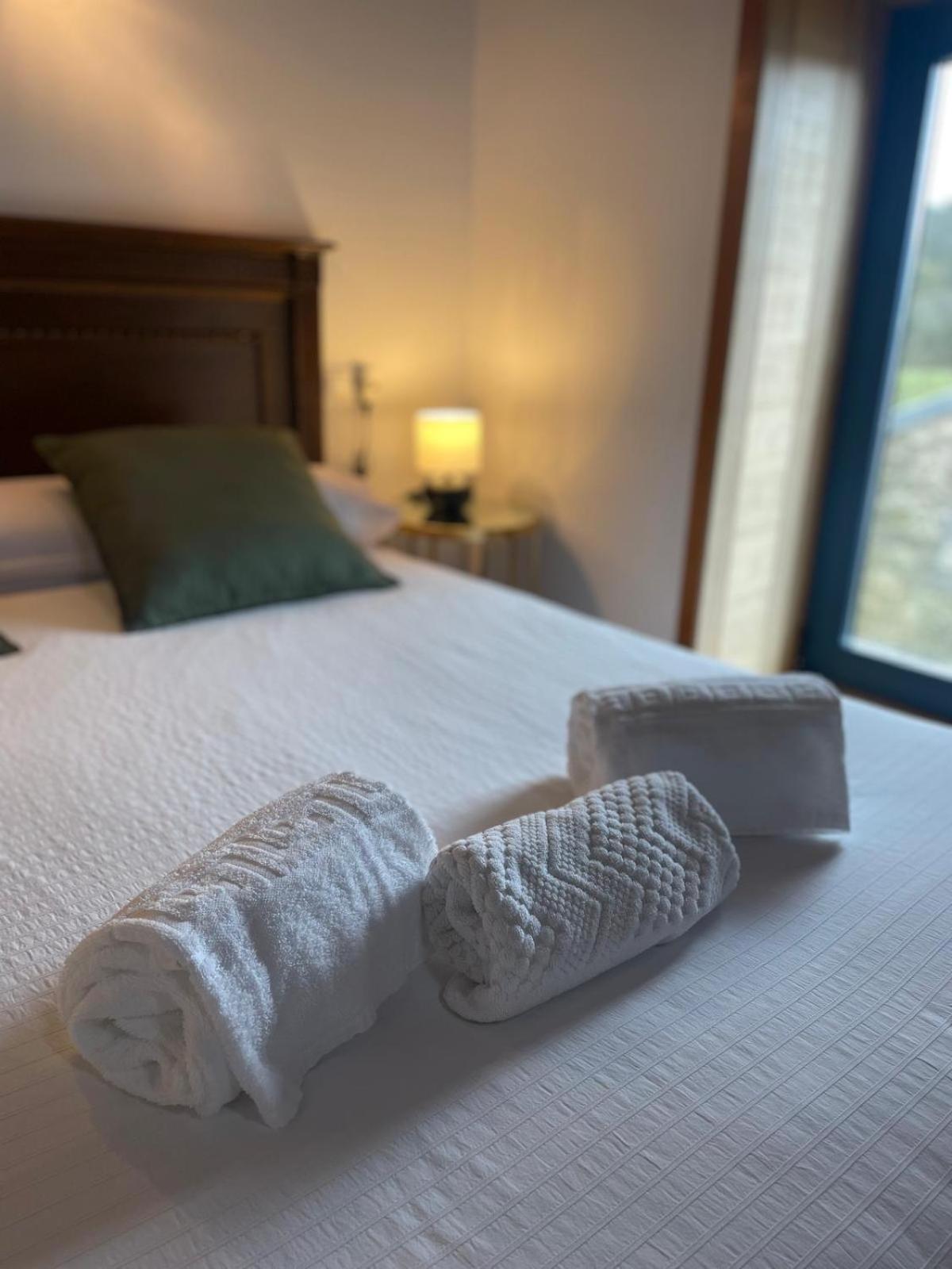 A Ribeira Do Tambre Guest House Troitosende Екстериор снимка
